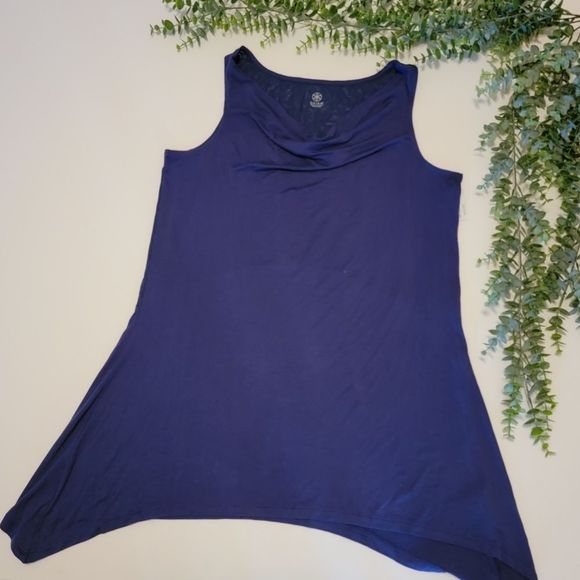 NEW Gaiam 'Studio To Street Mystic Yoga' Tank - Picture 2 of 9